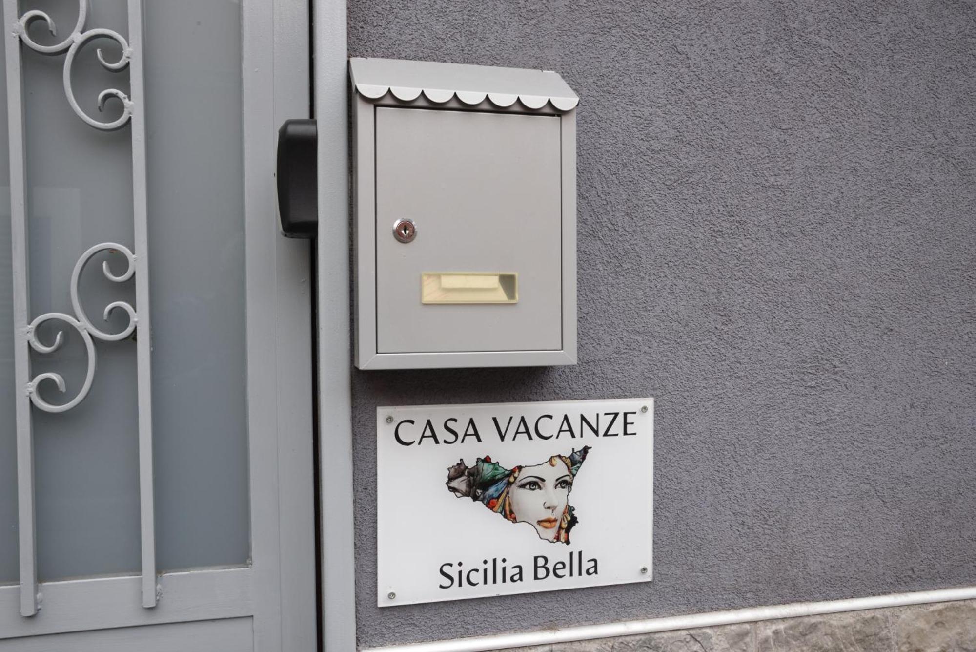 Villa Casa Vacanze Sicilia Bella à Catane Extérieur photo